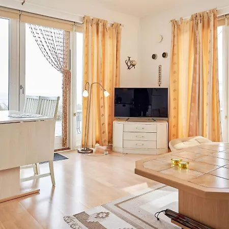 Coastal With Baltic Sea Views Semesterbostad