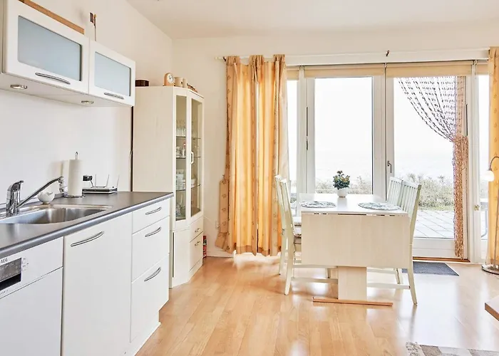 Coastal Stay With Baltic Sea Views *