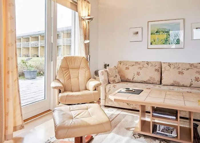 Coastal Stay With Baltic Sea Views Hébergement de vacances *
