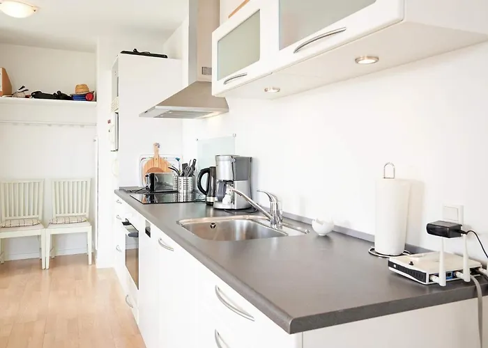 Coastal Stay With Baltic Sea Views *